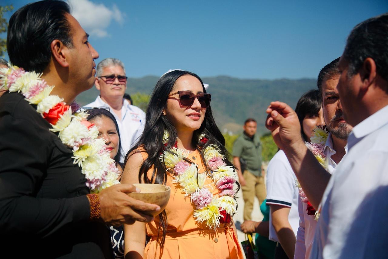 Comunidad educativa del plantel 236 Tuxtla Poniente agradece al gobernador Eduardo Ramírez esta histórica inversión.