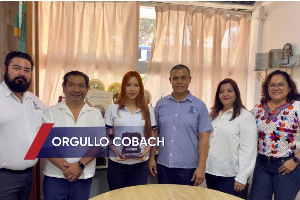 Viridiana Figueroa García, reconoció a Padme Abigail Mendoza Vázquez, estudiante del plantel 01 Tuxtla Terán, por el bronce obtenido en el Campeonato Nacional de Ranking G3 celebrado en la Ciudad de México
