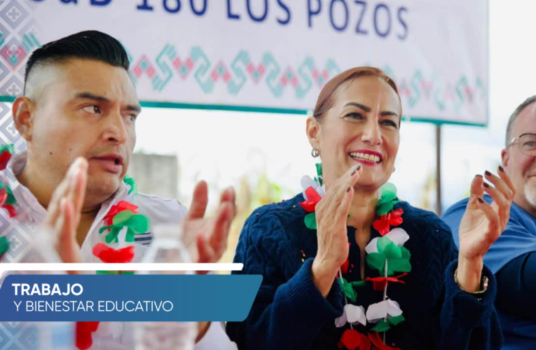 Reconoce directora del COBACH, la dedicación y trabajo institucional del personal